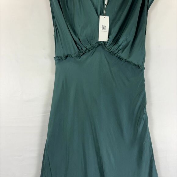 ASTR Deitra Midi Dress - Picture 2 of 6